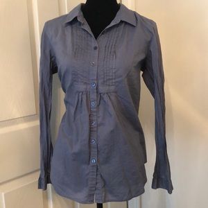 Blue-gray button up shirt